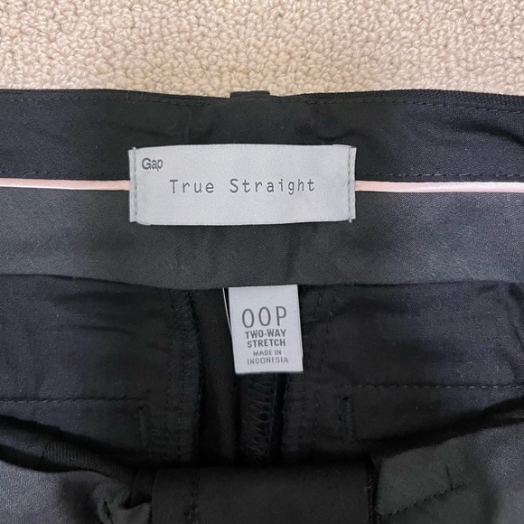 GAP True Straight Pants in Black (Size 00P) - Picture 3 of 4